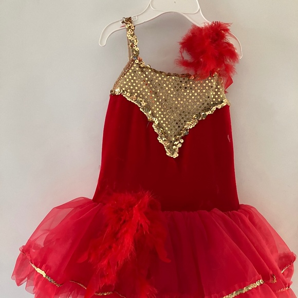Dance outfit - Picture 1 of 4